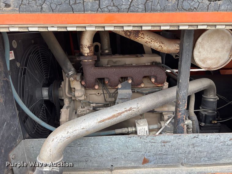 image for item EY9956 2000 Sullivan D018506JDB air compressor