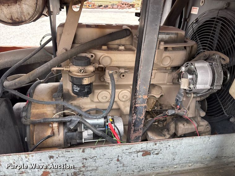 image for item EY9956 2000 Sullivan D018506JDB air compressor