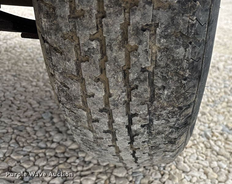 image for item EY9956 2000 Sullivan D018506JDB air compressor