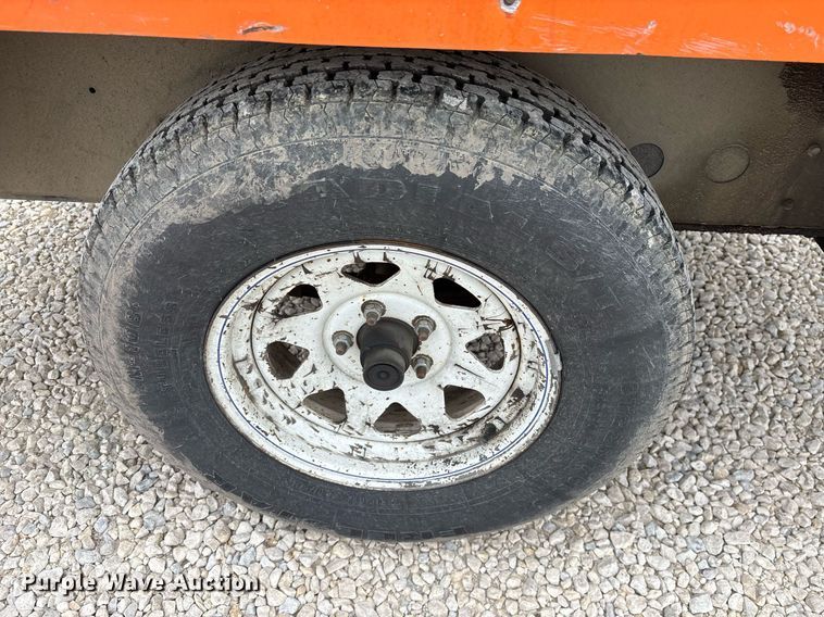 image for item EY9956 2000 Sullivan D018506JDB air compressor