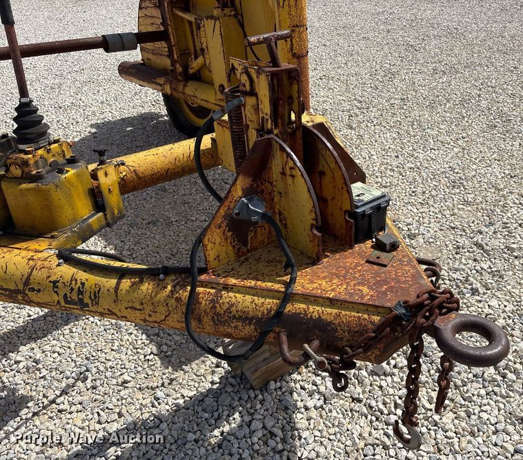 image for item EY9961 1990 Eaton Metal Products TCR14E reel trailer