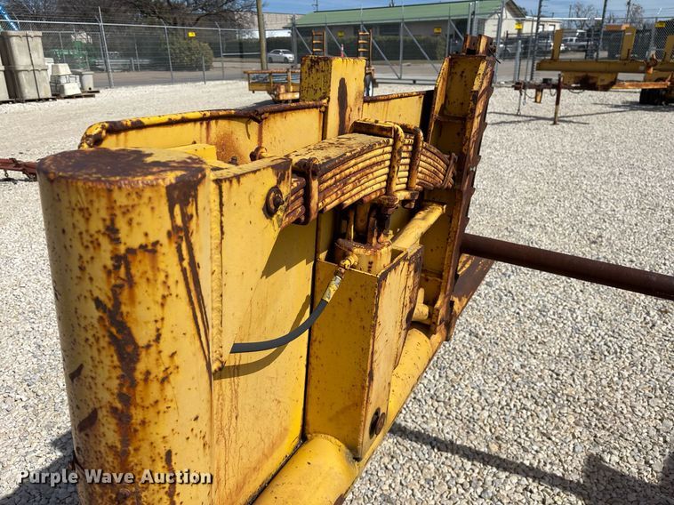 image for item EY9961 1990 Eaton Metal Products TCR14E reel trailer