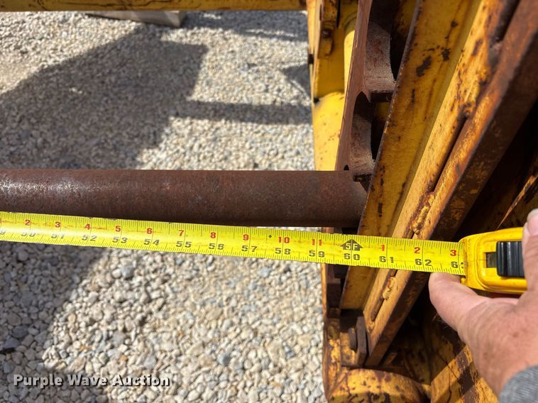 image for item EY9961 1990 Eaton Metal Products TCR14E reel trailer