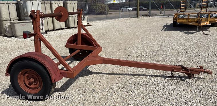 image for item EY9962 Reel trailer