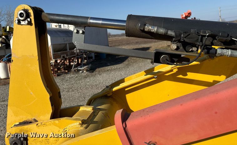 image for item EY9978 2014 Yanmar V4-6 wheel loader