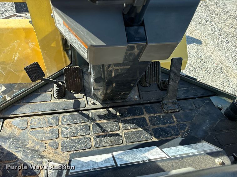 image for item EY9978 2014 Yanmar V4-6 wheel loader