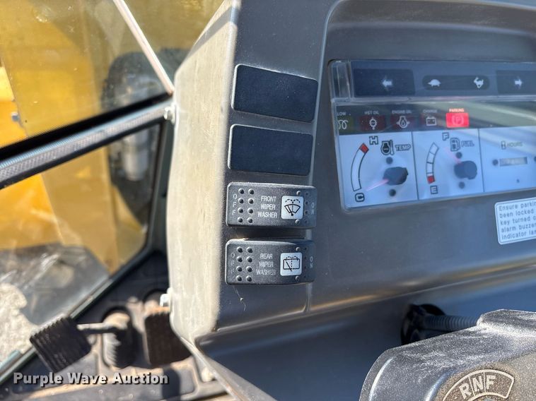 image for item EY9978 2014 Yanmar V4-6 wheel loader