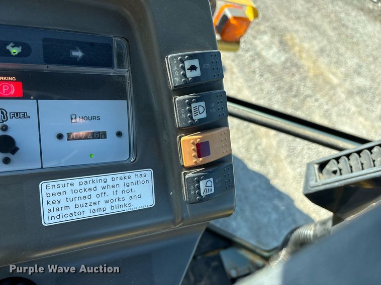 image for item EY9978 2014 Yanmar V4-6 wheel loader