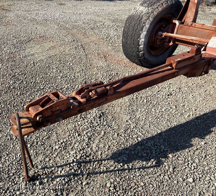 image for item EY9981 Pole trailer