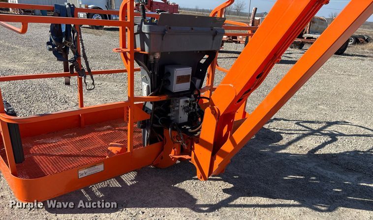 image for item EY9982 2006 JLG 1200SJP boom lift