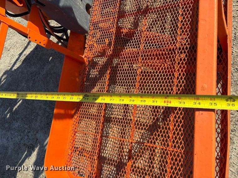 image for item EY9982 2006 JLG 1200SJP boom lift