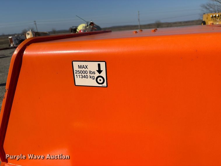 image for item EY9982 2006 JLG 1200SJP boom lift