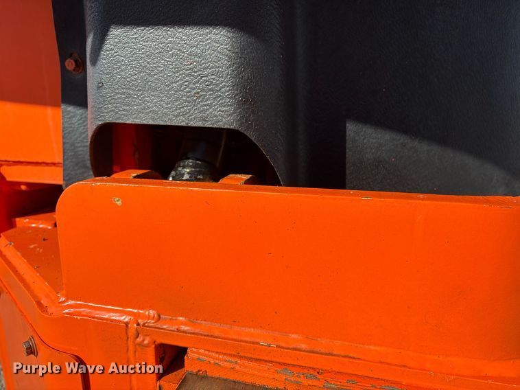 image for item EY9982 2006 JLG 1200SJP boom lift