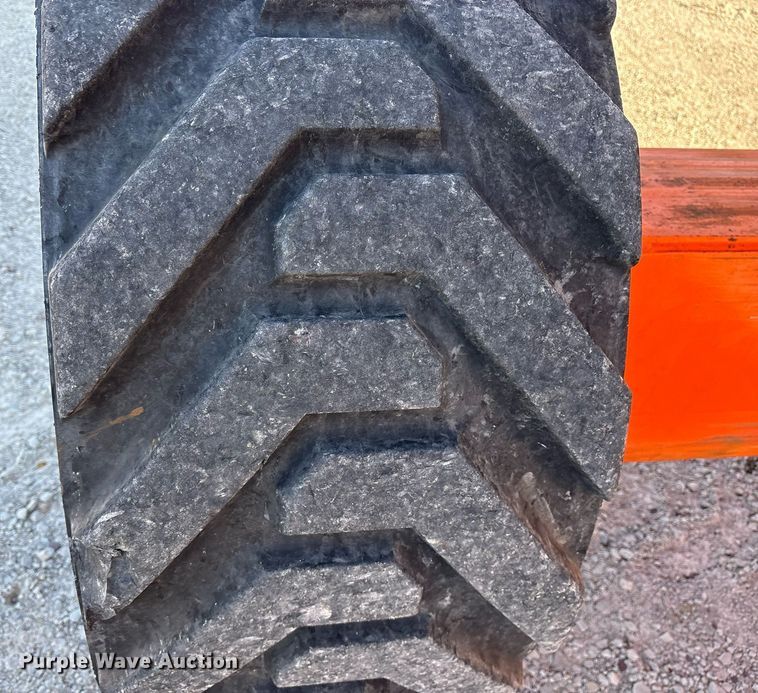 image for item EY9982 2006 JLG 1200SJP boom lift