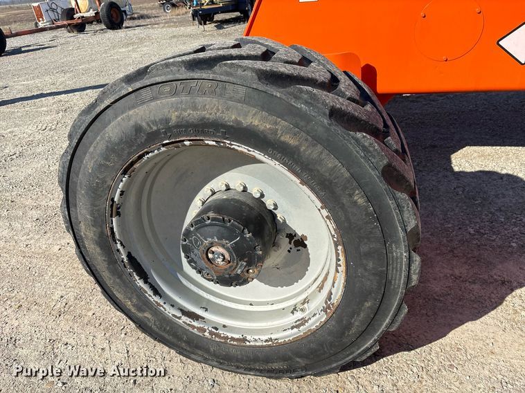 image for item EY9982 2006 JLG 1200SJP boom lift