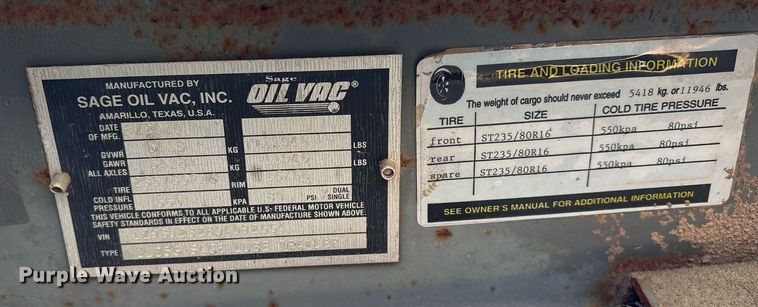 image for item EY9983 2010 Sage Oil Vac 112556 lube trailer