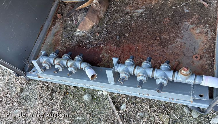 image for item EY9985 (2) lube boxes