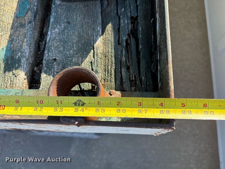 image for item EY9986 Hay wagon