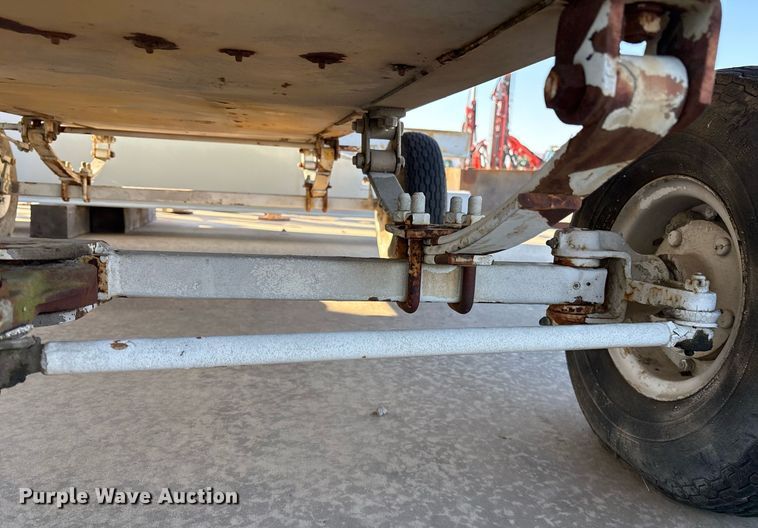 image for item EY9986 Hay wagon