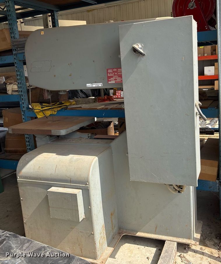 image for item EY9990 DoAll 3613-20 band saw