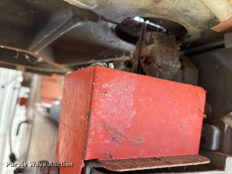 image for item EY9990 DoAll 3613-20 band saw