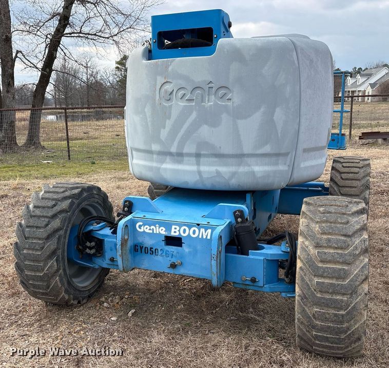 image for item EY9996 2005 Genie Z-45/25 boom lift