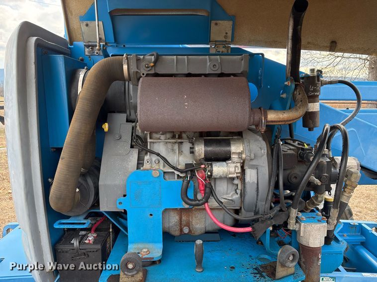 image for item EY9996 2005 Genie Z-45/25 boom lift