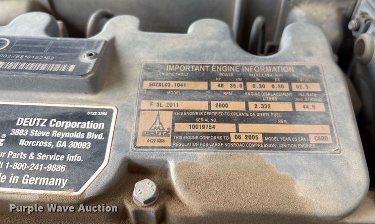 image for item EY9996 2005 Genie Z-45/25 boom lift