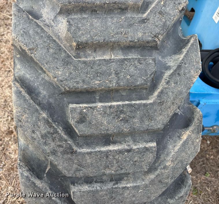 image for item EY9996 2005 Genie Z-45/25 boom lift