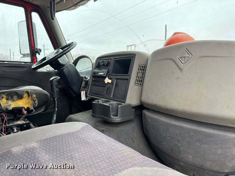 image for item LH9492 2014 International WorkStar 7600  dump truck