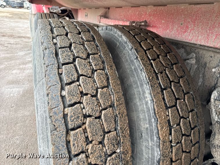 image for item LH9492 2014 International WorkStar 7600  dump truck