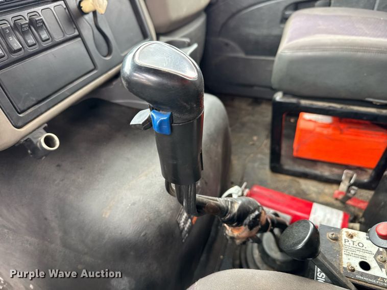 image for item LH9493 2014 International  Work Star 7600 SFA dump truck