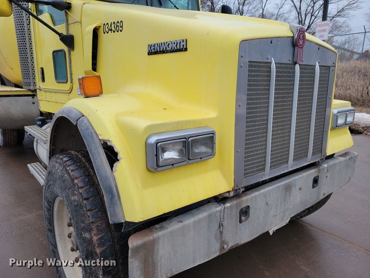 image for item NB9848 2009 Kenworth W900 ready mix truck