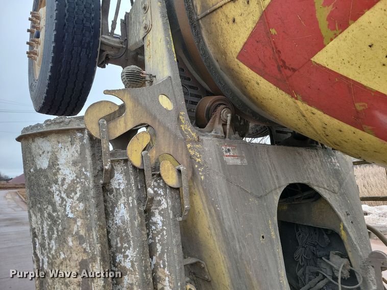 image for item NB9848 2009 Kenworth W900 ready mix truck