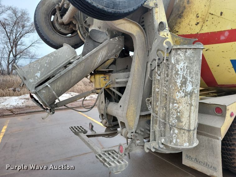 image for item NB9848 2009 Kenworth W900 ready mix truck