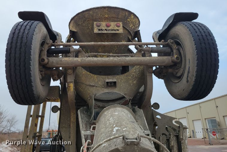 image for item NB9848 2009 Kenworth W900 ready mix truck