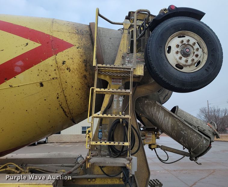 image for item NB9848 2009 Kenworth W900 ready mix truck