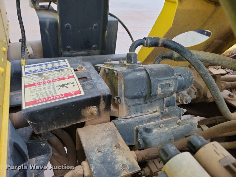 image for item NB9848 2009 Kenworth W900 ready mix truck