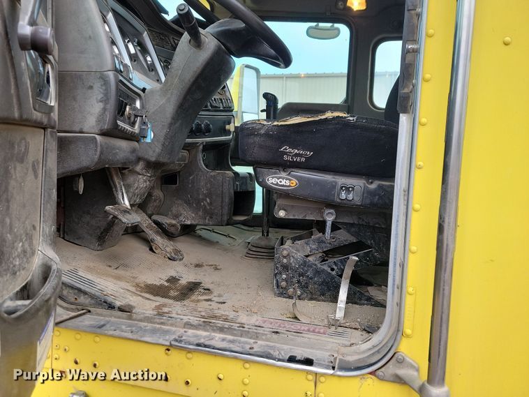 image for item NB9848 2009 Kenworth W900 ready mix truck