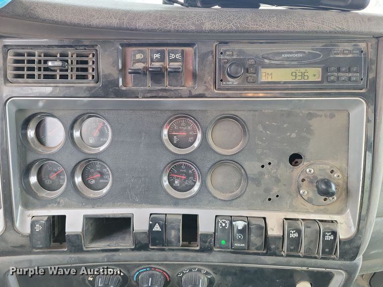 image for item NB9848 2009 Kenworth W900 ready mix truck