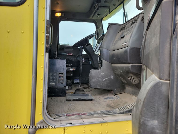 image for item NB9848 2009 Kenworth W900 ready mix truck