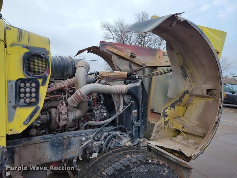 image for item NB9848 2009 Kenworth W900 ready mix truck