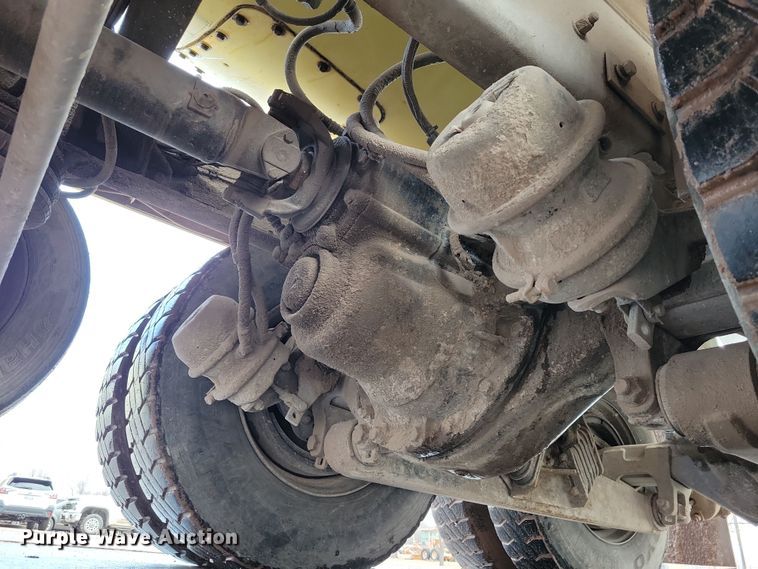 image for item NB9848 2009 Kenworth W900 ready mix truck