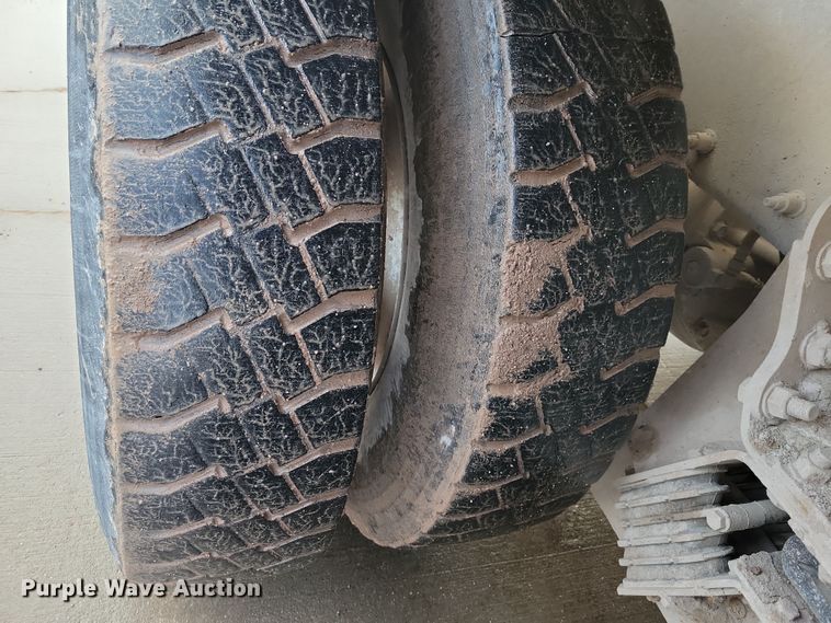 image for item NB9848 2009 Kenworth W900 ready mix truck