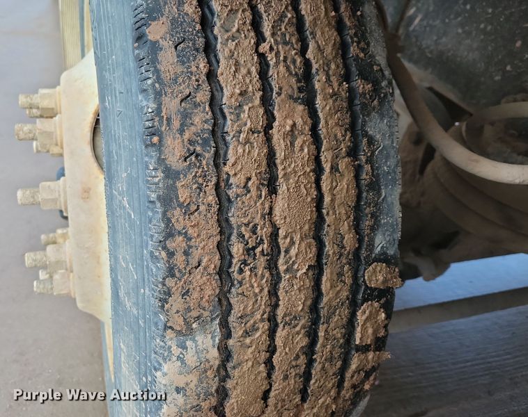 image for item NB9848 2009 Kenworth W900 ready mix truck