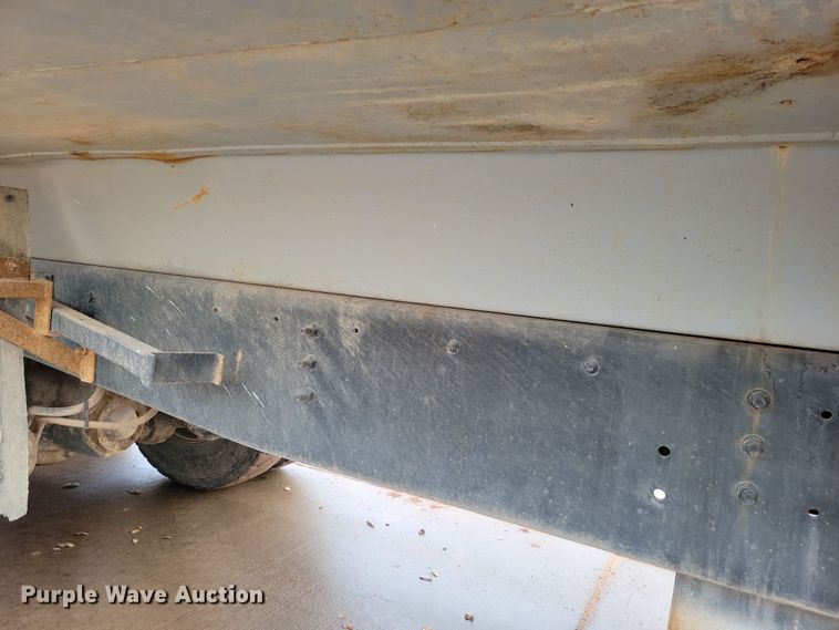 image for item NB9849 1998 Ford LT8513 dump truck