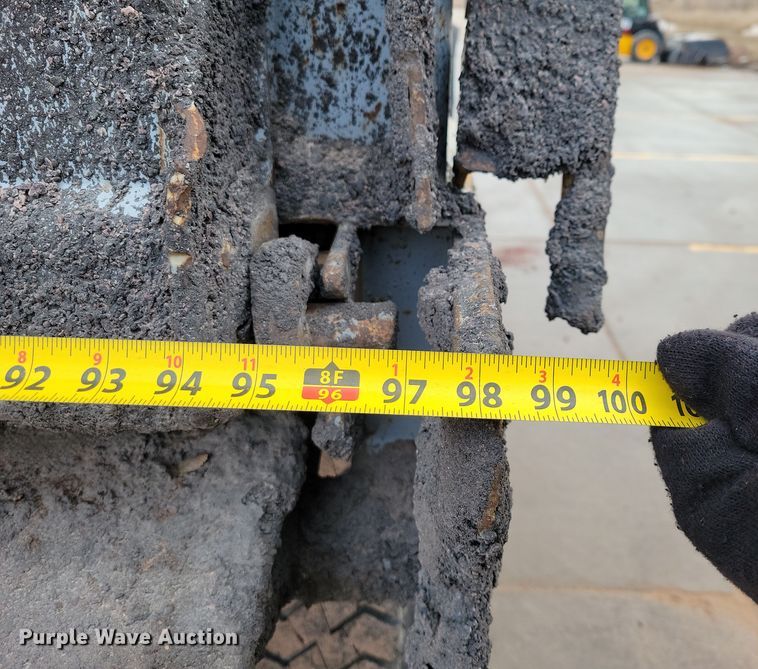 image for item NB9849 1998 Ford LT8513 dump truck