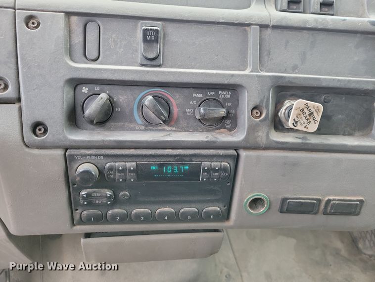 image for item NB9849 1998 Ford LT8513 dump truck