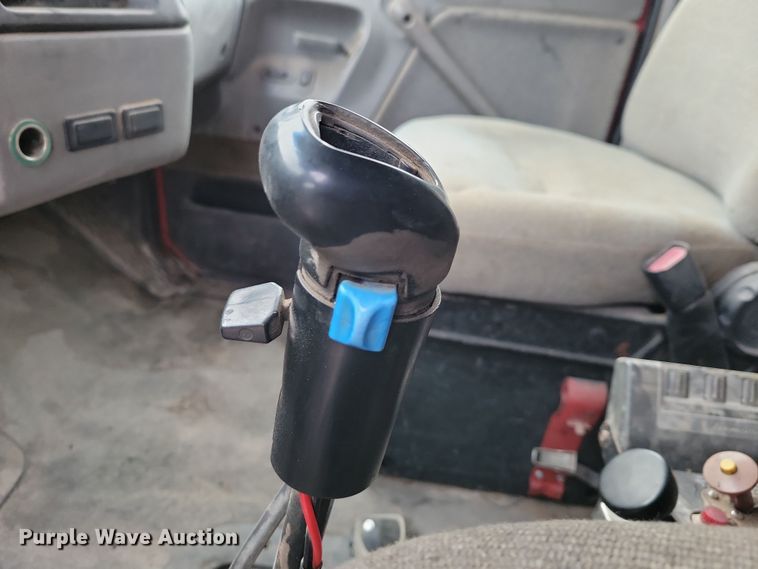 image for item NB9849 1998 Ford LT8513 dump truck