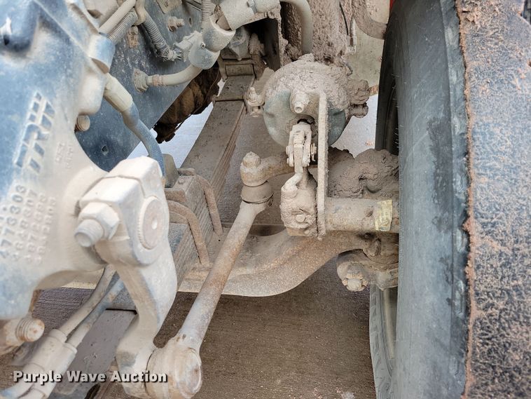 image for item NB9849 1998 Ford LT8513 dump truck